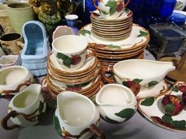 kitchen dish sets