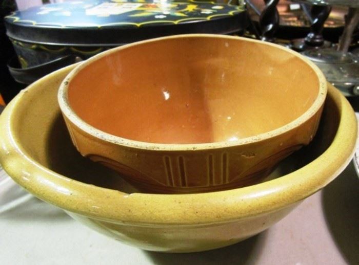 Kitchen stoneware bowls