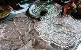Glass serving plates