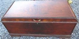 cedar trunk / chest