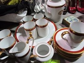 Set Christian Dior tableware