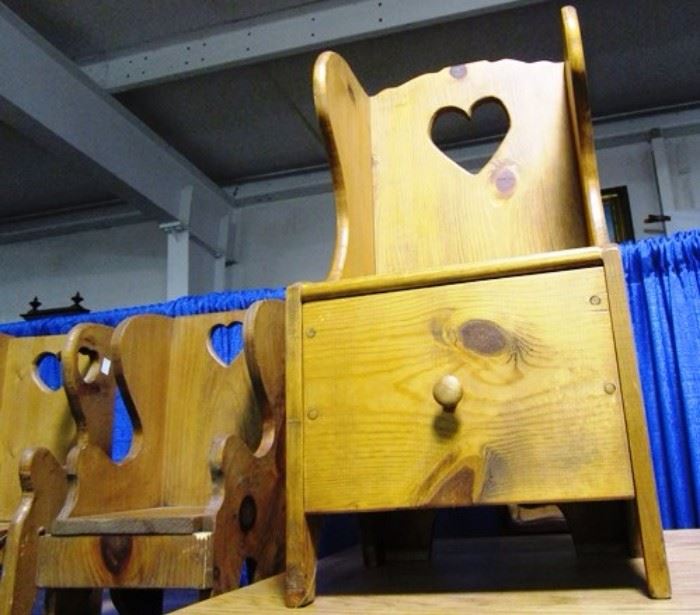 Wooden toddlers chair