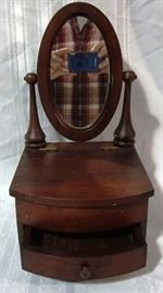 Small shaving mirror