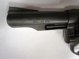 Rock Island Model 200 .38 special detail