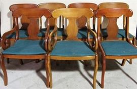 Set of chairs