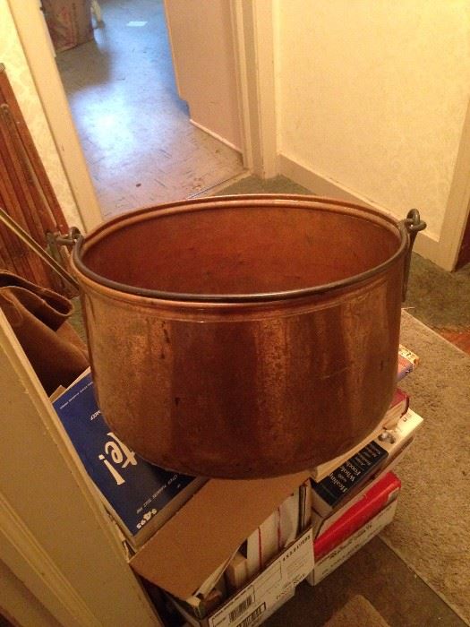 Copper apple butter cooking pot