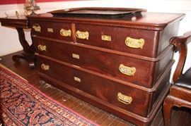 Mahogany 4 Drawer Dresser