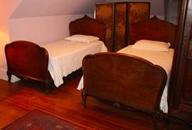Pair of Twin Beds, Room Divider