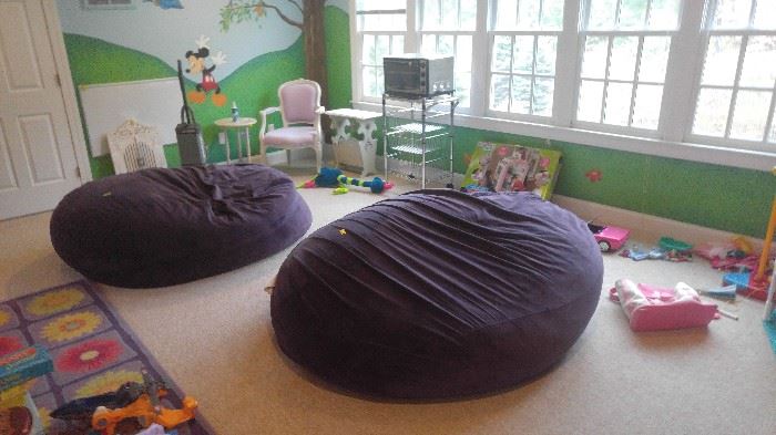 large purple bean bag chairs