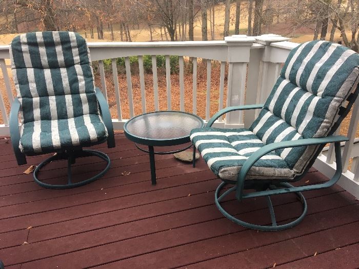 Aluminum patio chairs with matching side table