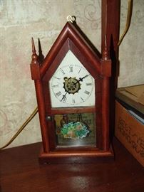 Cathedral shelf clock