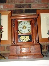 Mahogany shelf clock
