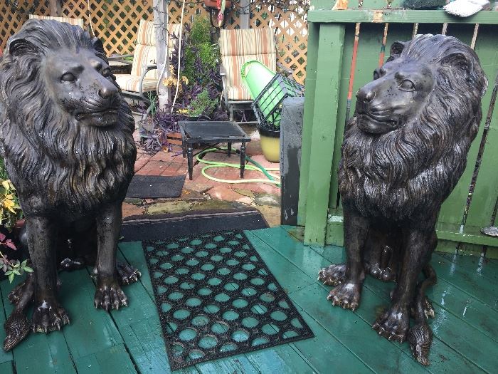 The pair of Lions for garden, entryway or even in the house. 