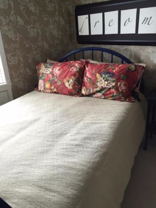 Full size mattress with bed frame