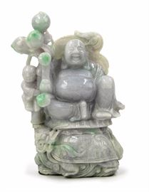 21. LAVENDER JADE LAUGHING BUDDHA 翡翠雕彌羅佛擺件Depicting the laughing Buddha or maitreya with a branch of peaches and leaning against a banana tree leaf, seated upon a turtle which is a symbol for longevity. Maitreya is known for bringing happiness and peace. 35oz H:6 1/4in W:4in
