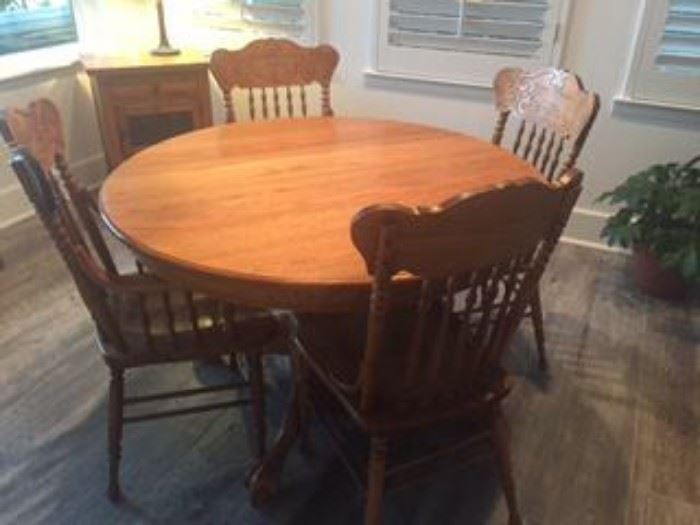 Dining Table and four chairs