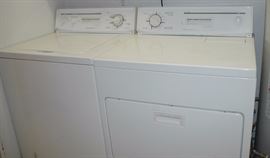 Kitchen Aid Washer & Dryer