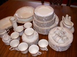 Set of Noritake "Rothschild", even includes napkin rings!