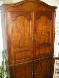 Armoire/Cabinet
