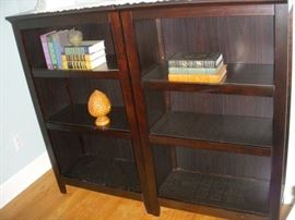 2 Bookcases