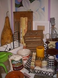 Miscellaneous collectibles & decorative items