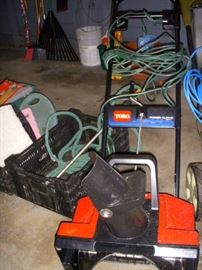 Electric TORO snow blower