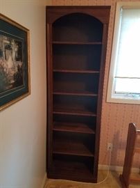 Seven-shelf
Bookcase