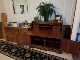 Hooker Furniture Secretary Desk
