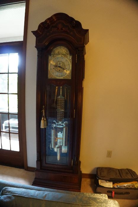 GREAT ESTATE SALE BEAUTIFUL WINDERMERE    starts 1 13 2017