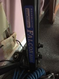 Roadmaster Falcon tow hitch