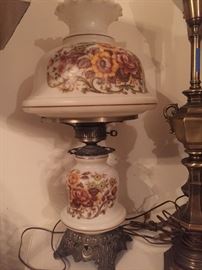 Quoizel Inc 1973 #1962  Rust Rose hurricane lamp