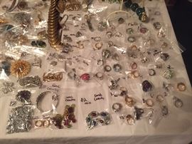 Costume & fine jewelry