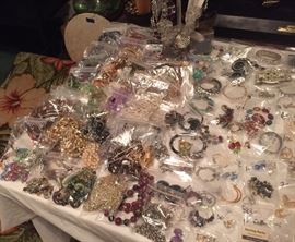 Costume & fine jewelry