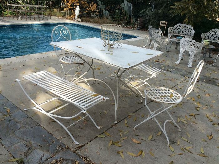 White iron vintage patio sets...