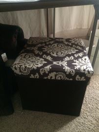 Decorative storage box