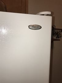 WHIRLPOOL SIDE BY SIDE 25 CU. FT. WHITE REFRIGERATOR