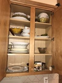 GLASSWARE AND KITCHENWARE