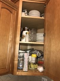 GLASSWARE AND KITCHENWARE