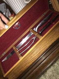 KNIFE AND FORK CARVING SET