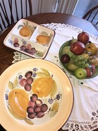 DECORATIVE HAND PAINTED BOWL AND APP TRAY -ITALY