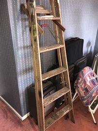 WOODEN LADDERS