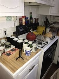 KITCHENWARE
