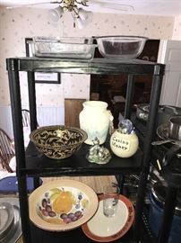 DINNERWARE-DECORATIVE PLATES AND BOWLS