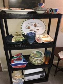 PFALTZGRAFF OVAL PLATTERS, PLASTIC PLATES AND TRAYS