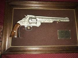 FRANKLIN MINT THE WYATT EARL .44 REVOLVER