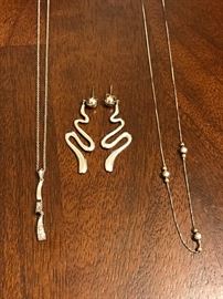 14K WHITE GOLD NECKLACES & EARRINGS