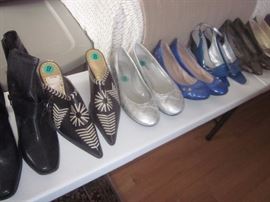 Women's Shoes, size 8
