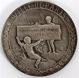 Lot#412, CH. PILLET - SCULPTURE METALISTS SILVER LAYERED BRONZE FRENCH MEDAL SEATED LIBERTY WITH ANGEL ABOVE, 1935, DIA 7MM. Sculpture Metalists. Paris, France. Nude children holding plaque.