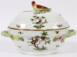 Lot#1009, HEREND "ROTHSCHILD BIRD" PORCELAIN TUREEN, H 9 1/2", L 13"Hungarian, 20th century. Having double handles and a bird form handle on the lid. Height 9 1/2", length 13".