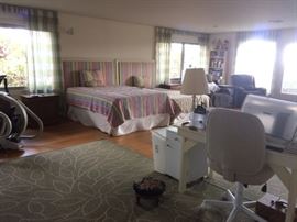 Queen Swedish Temper Pedic Mattress